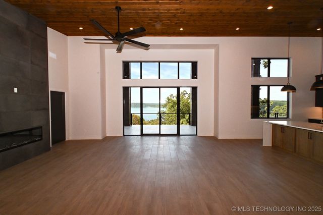 01 Sunset Lane, Vian, OK 74962