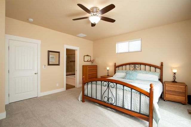 1003 Overland Trail St, Middleton, ID 83644