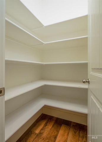 1003 Overland Trail St, Middleton, ID 83644