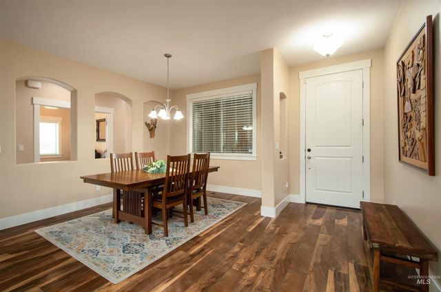 1003 Overland Trail St, Middleton, ID 83644