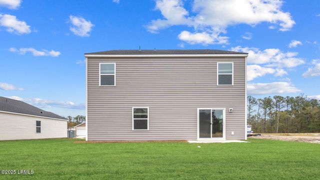 33 Bottom Board Court, Ridgeland, SC 29936