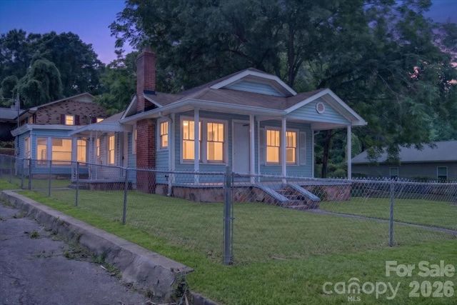 401 Pryor Street, Gastonia, NC 28052
