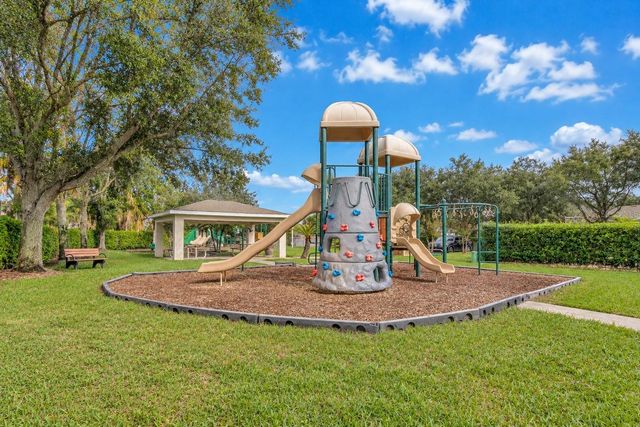 13738 EDEN ISLE BOULEVARD, Windermere, FL 34786