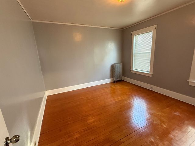 29 Brown 1, Methuen, MA 01844