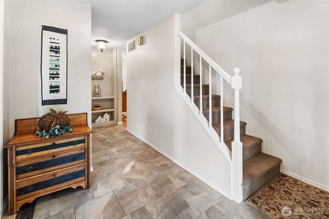 9 N Elliott Avenue, Wenatchee, WA 98801