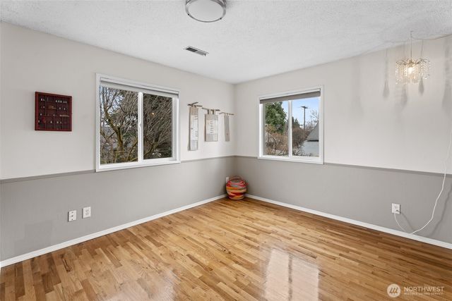 9 N Elliott Avenue, Wenatchee, WA 98801