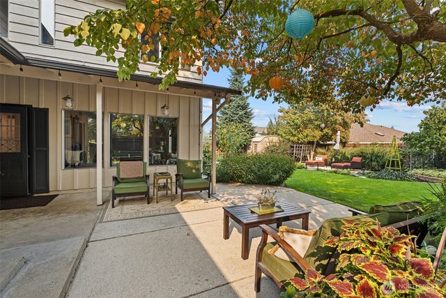 9 N Elliott Avenue, Wenatchee, WA 98801