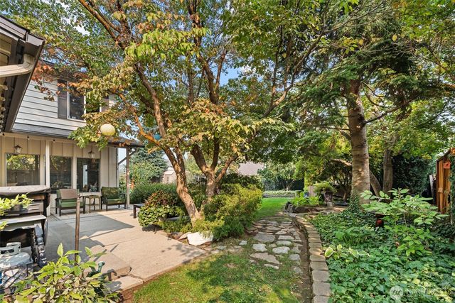 9 N Elliott Avenue, Wenatchee, WA 98801