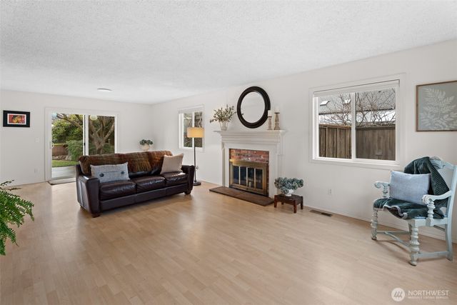 9 N Elliott Avenue, Wenatchee, WA 98801