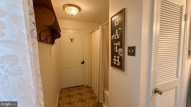 516 JENNINGS ST, Beverly, NJ 08010