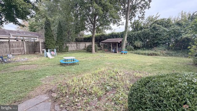 516 JENNINGS ST, Beverly, NJ 08010