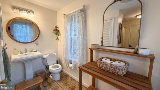 516 JENNINGS ST, Beverly, NJ 08010