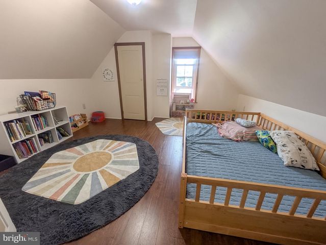 516 JENNINGS ST, Beverly, NJ 08010