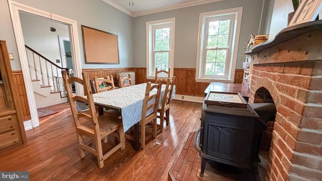 516 JENNINGS ST, Beverly, NJ 08010