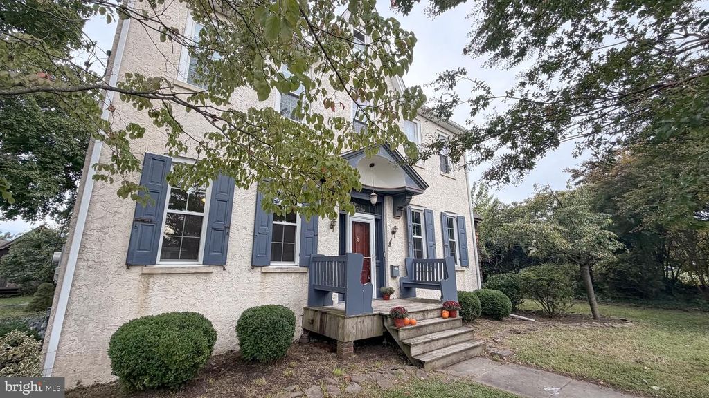 516 JENNINGS ST, BEVERLY, NJ 08010 — photo 2