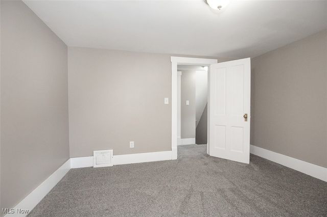 144 19th Street NW, Barberton, OH 44203