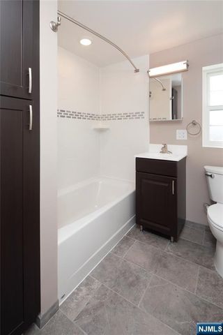 14 Bliss Avenue M, Tenafly, NJ 07670