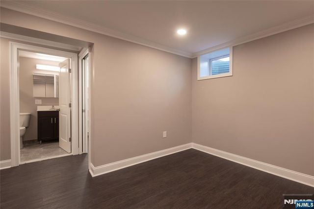 14 Bliss Avenue M, Tenafly, NJ 07670