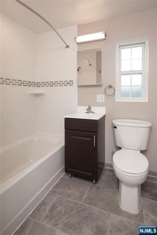 14 Bliss Avenue M, Tenafly, NJ 07670