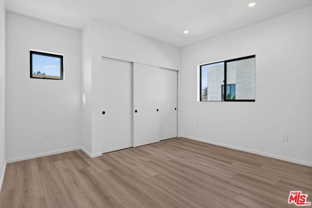 1853 12th Street D, Santa Monica, CA 90404