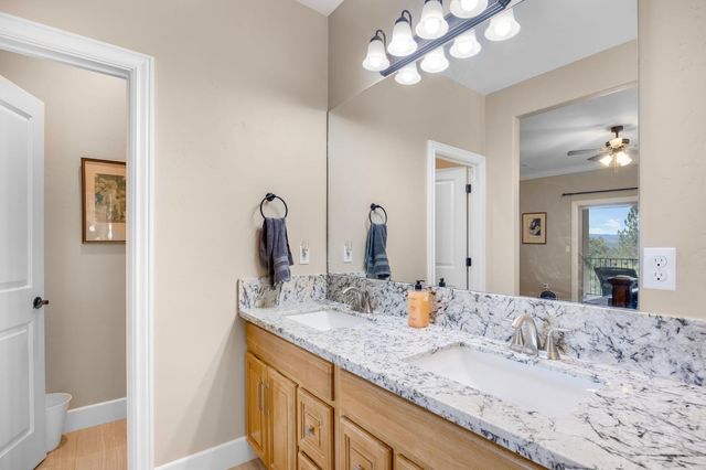 6225 Green Ridge Dr, Foresthill, CA 95631