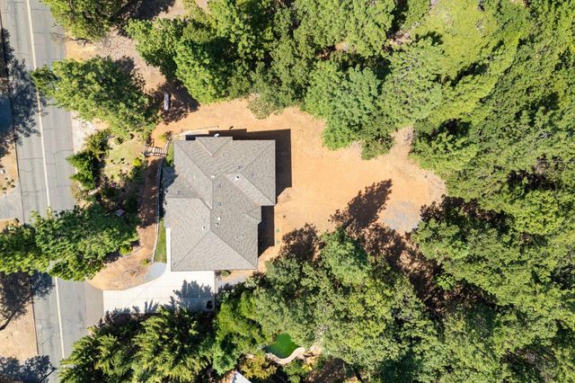 6225 Green Ridge Dr, Foresthill, CA 95631