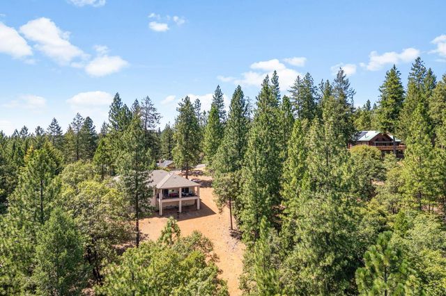 6225 Green Ridge Dr, Foresthill, CA 95631