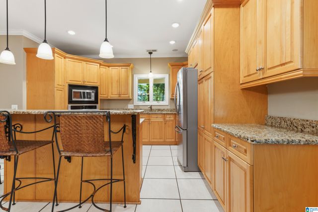 5661 EASTERN VALLEY ROAD, Mccalla, AL 35111