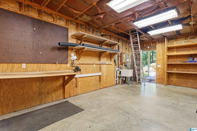 5661 EASTERN VALLEY ROAD, Mccalla, AL 35111