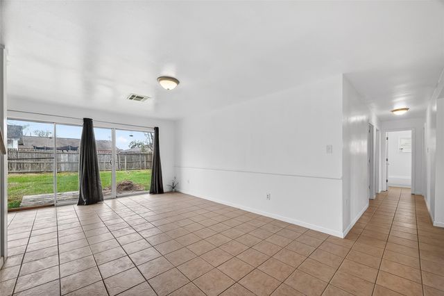 512 Harold Lane, Baytown, TX 77521