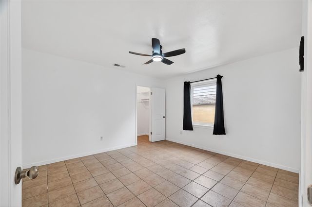 512 Harold Lane, Baytown, TX 77521