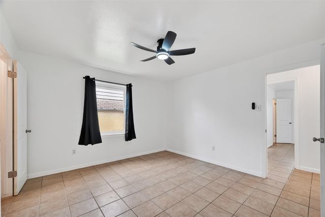 512 Harold Lane, Baytown, TX 77521