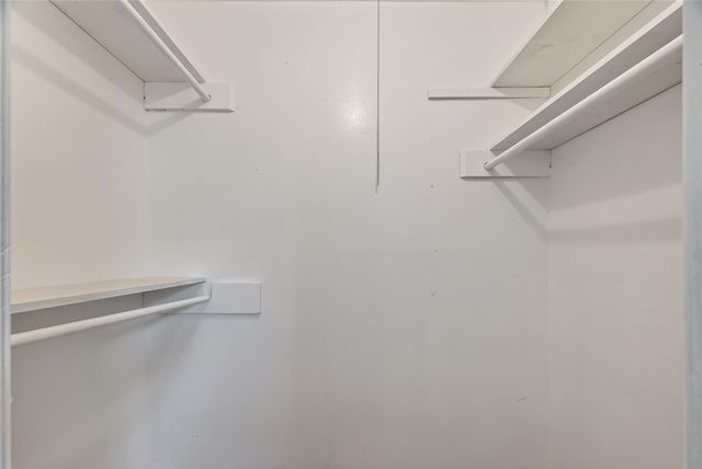 512 Harold Lane, Baytown, TX 77521