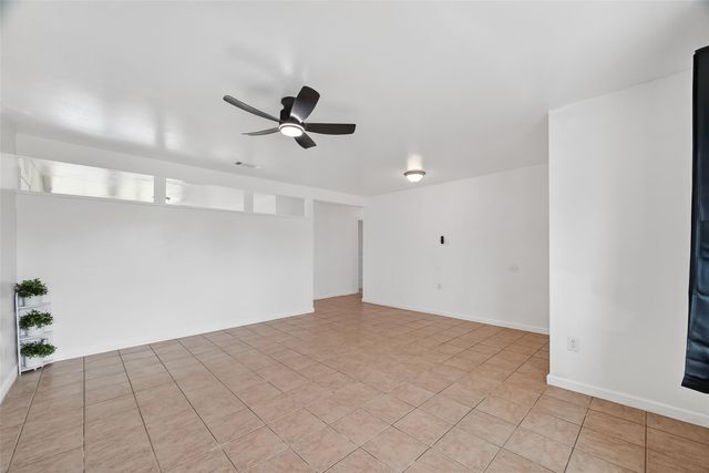 512 Harold Lane, Baytown, TX 77521