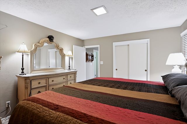 11060 Beechwood Drive W, Carmel, IN 46280