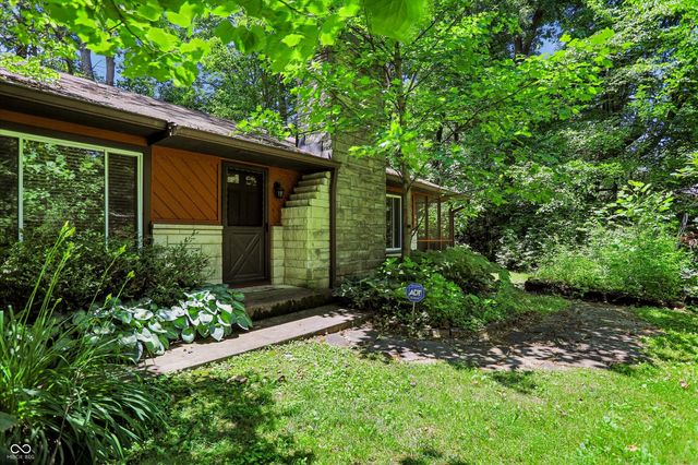 11060 Beechwood Drive W, Carmel, IN 46280