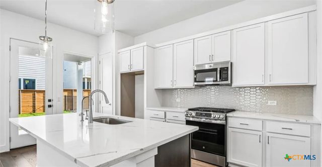 1414 Rambling Rose Road, Austin, TX 78745