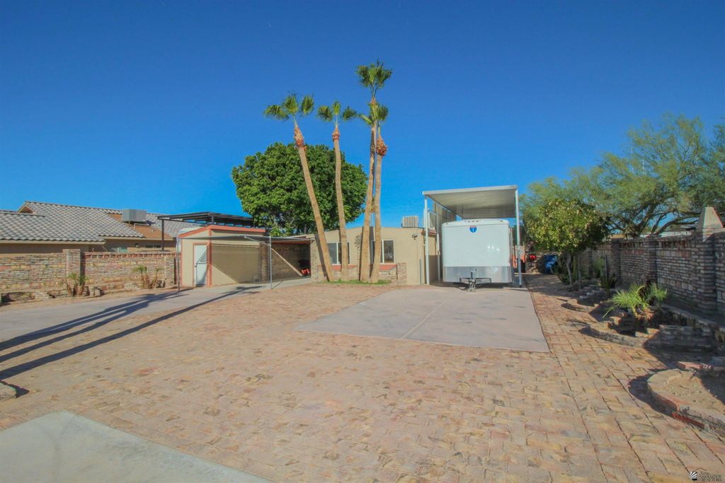 12484 E 40 St, Yuma, AZ 85367