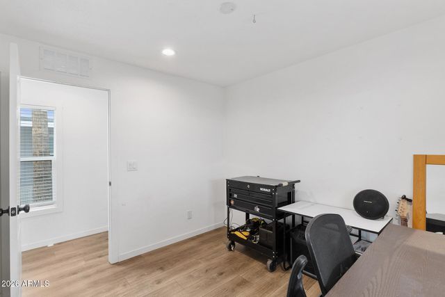 2060 N CENTER Street 87, Mesa, AZ 85201