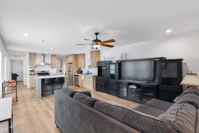 2060 N CENTER Street 87, Mesa, AZ 85201