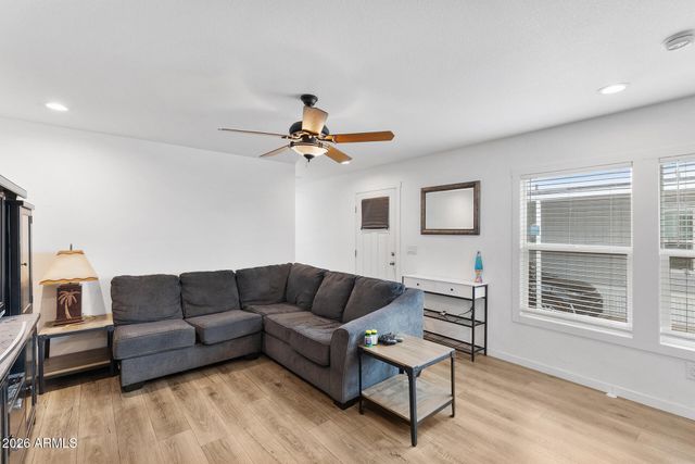 2060 N CENTER Street 87, Mesa, AZ 85201