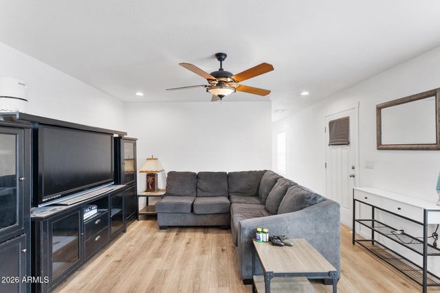 2060 N CENTER Street 87, Mesa, AZ 85201