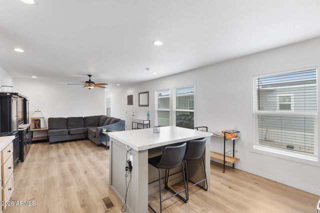 2060 N CENTER Street 87, Mesa, AZ 85201
