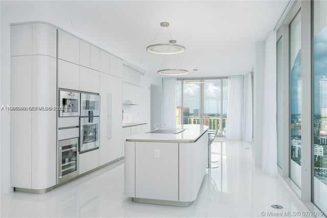 16901 Collins Ave 1905, Sunny Isles Beach, FL 33160