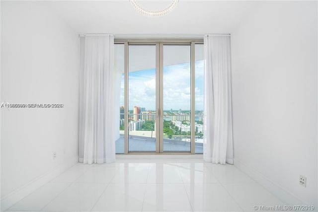 16901 Collins Ave 1905, Sunny Isles Beach, FL 33160