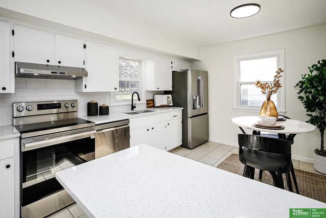 12168 Sandra Lane, Omaha, NE 68137