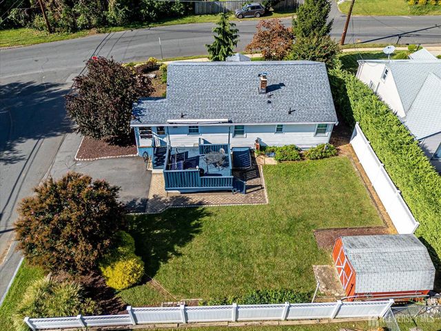 669 Old Post Road, Edison, NJ 08817