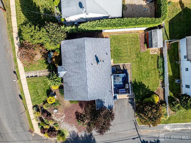 669 Old Post Road, Edison, NJ 08817