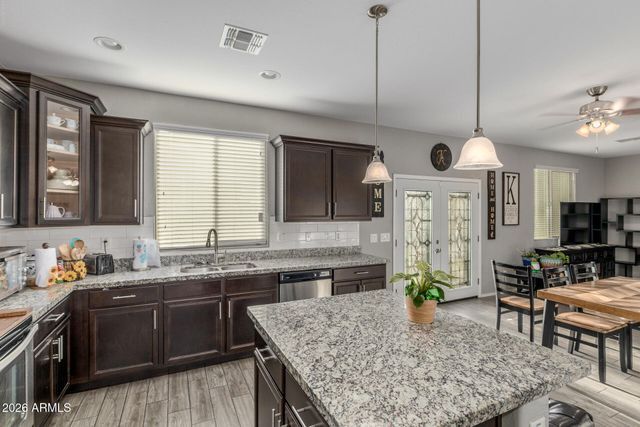 8610 N 61ST Drive, Glendale, AZ 85302