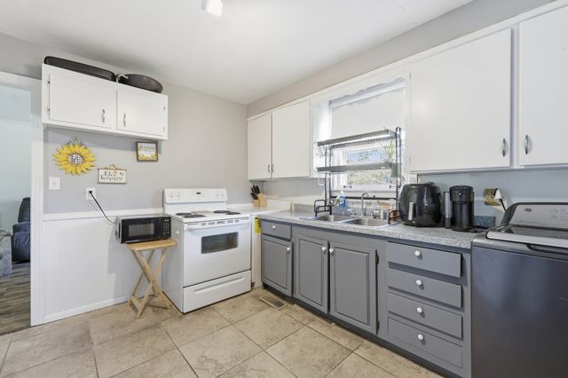 173 Kentucky Ave, Clarksville, TN 37042